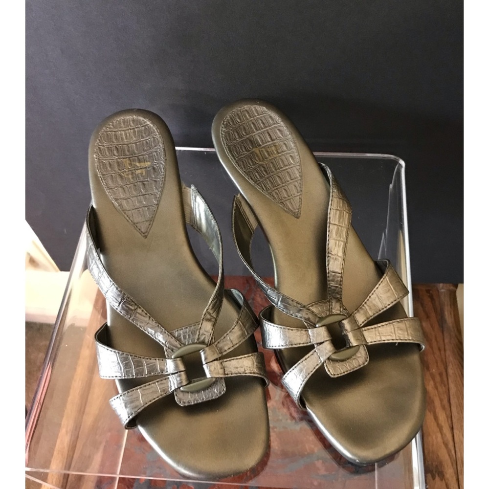 Bronze Metallic Slip On Sandals, EUC
